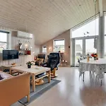 Naia - 200m From The Sea By Interhome *